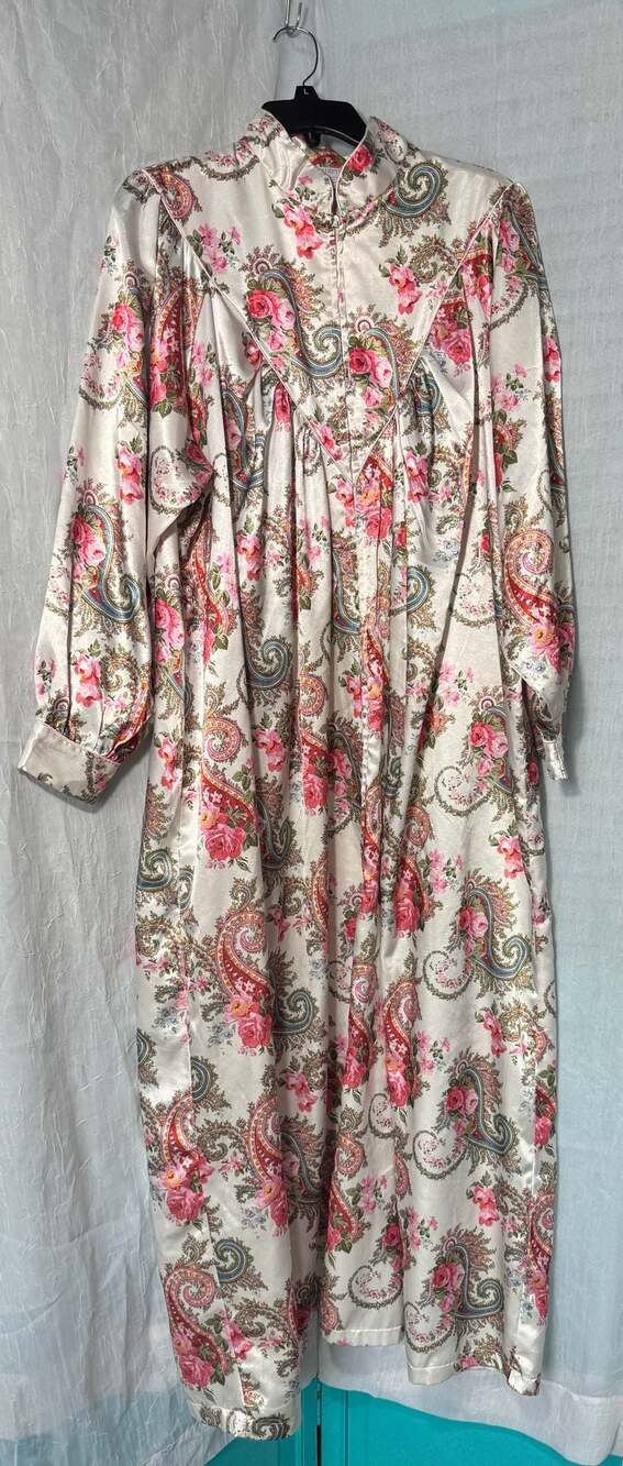 Kathryn Vintage Floral and Paisley Print Satin Long Sleeve Loungewear Nightgown